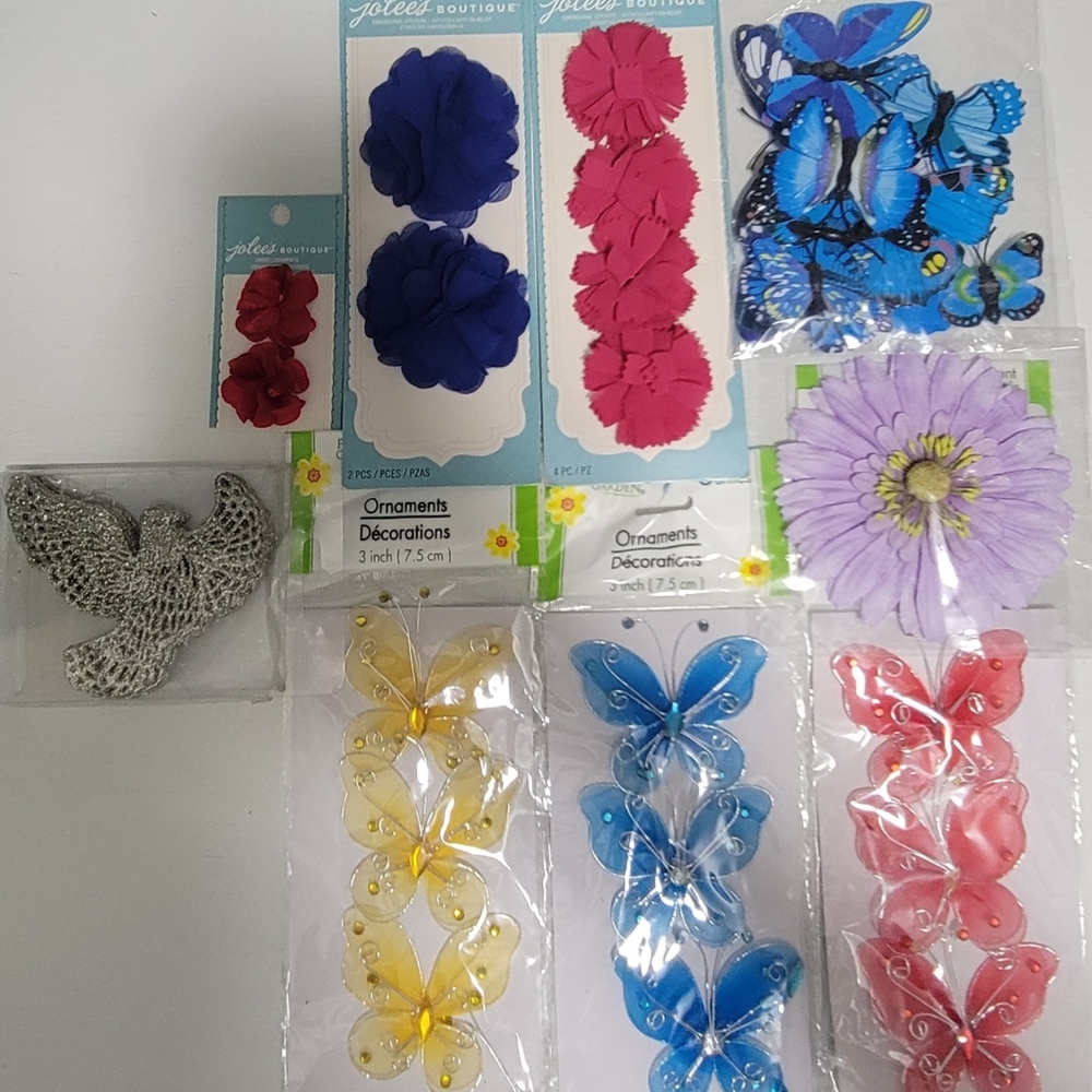 Pack of 11 arts and crafts materials